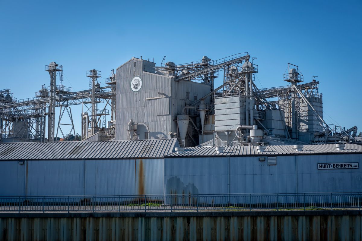Industrial infrastructure with structural steel and process equipment